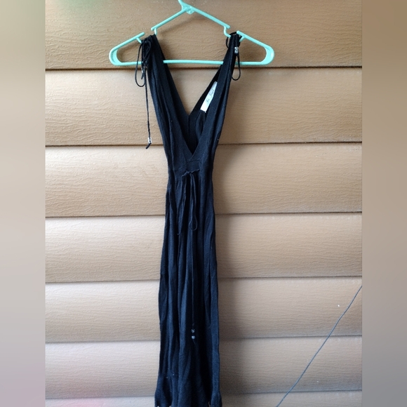 Dress - Picture 1 of 7